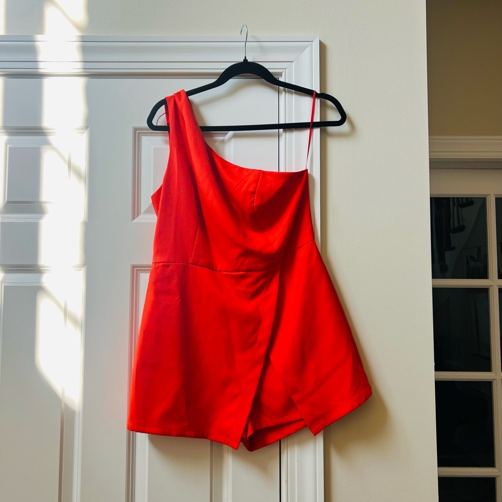 Elegant Red One-Shoulder Jumpsuit